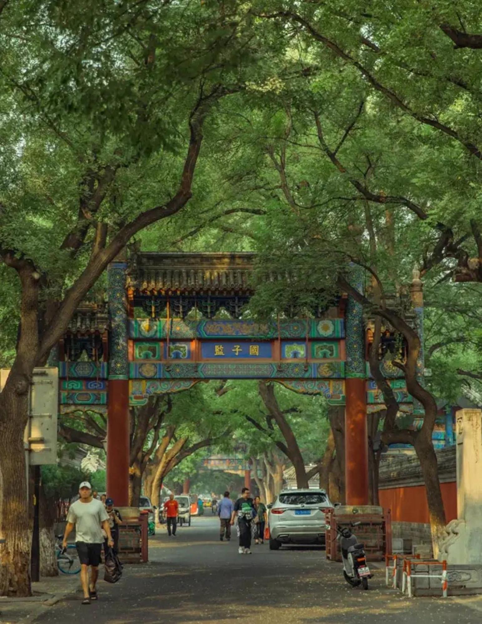 Jingfang Building Smart Hotel - Located In The Busiest Part Of The Downtown Area, Near Beijing Tiananmen Square And The Forbidden City,Wangfujing Shopping Street ,Newly Opened Hotel,Provide Free Laundry Service,Provide Tourism And Ticketing Services Dış mekan fotoğraf