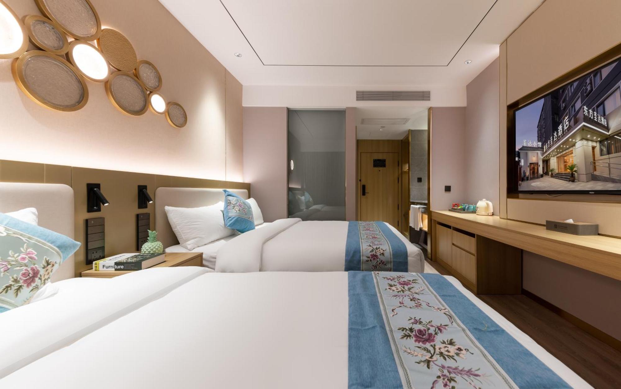 Jingfang Building Smart Hotel - Located In The Busiest Part Of The Downtown Area, Near Beijing Tiananmen Square And The Forbidden City,Wangfujing Shopping Street ,Newly Opened Hotel,Provide Free Laundry Service,Provide Tourism And Ticketing Services Dış mekan fotoğraf